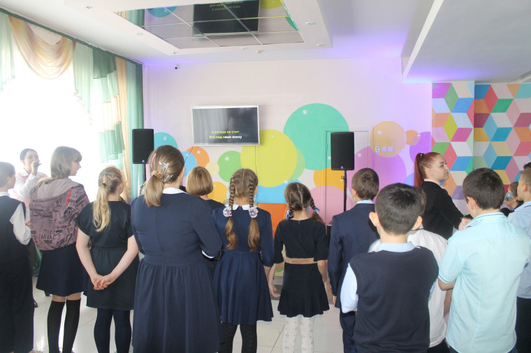 В Вейделевском Центре культурного развития работает молодёжная зона «БЭМС».
