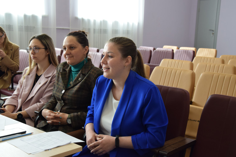 Наталия Владимировна Полуянова посетила Вейделевский район с рабочим визитом.