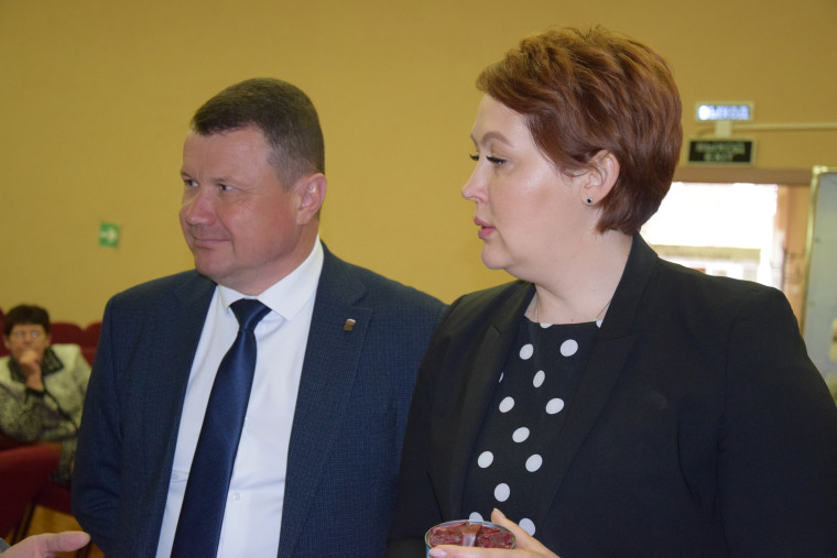 Наталия Владимировна Полуянова посетила Вейделевский район с рабочим визитом.