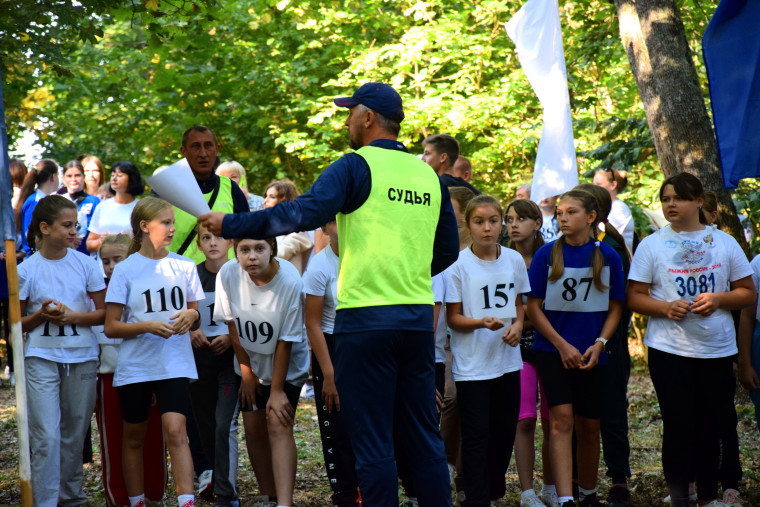 Сегодня в урочище «Ерёмчино» прошёл легкоатлетический забег на призы районной газеты «Пламя».